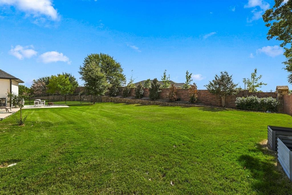6301 Napoli Circle - Photo 36