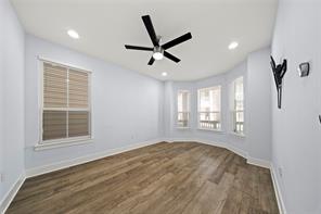220 Lanyard Drive - Photo 3
