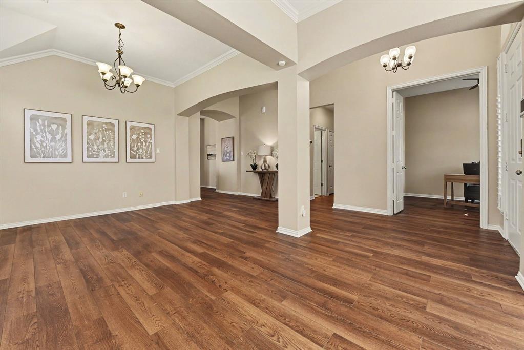 401 Stonebridge Circle - Photo 7