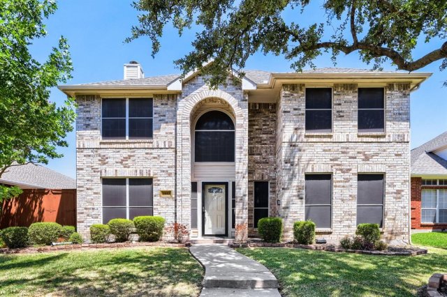3812 Red Oak Trail