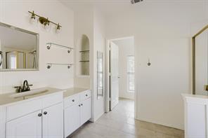 3812 Red Oak Trail - Photo 16