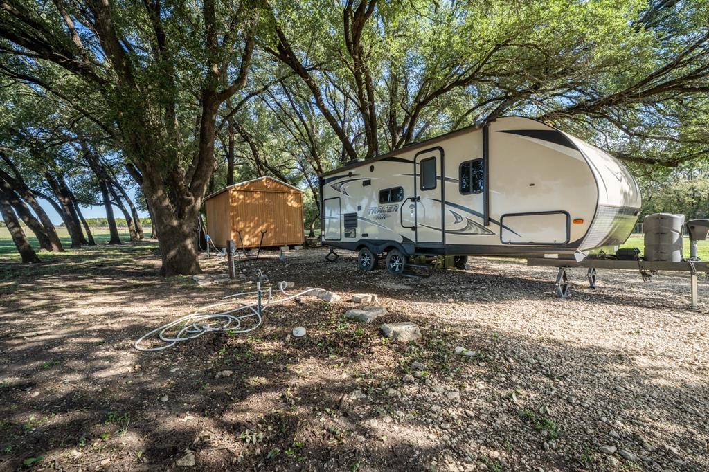 487 Private Road 2138 - Photo 14