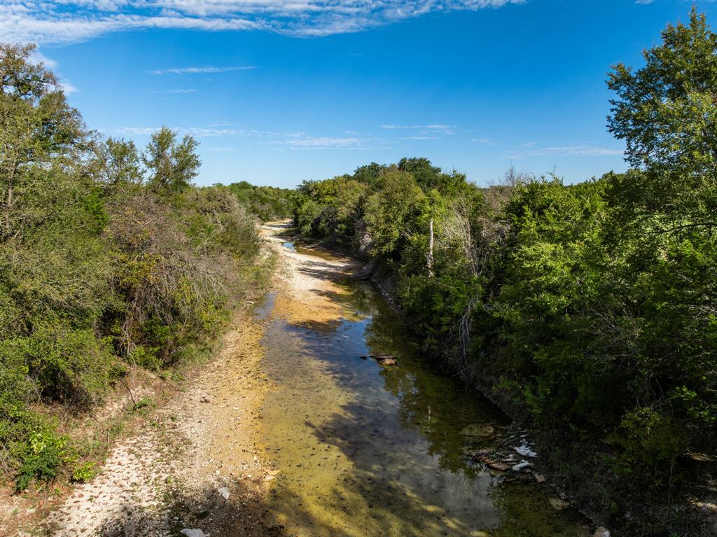 487 Private Road 2138 - Photo 19