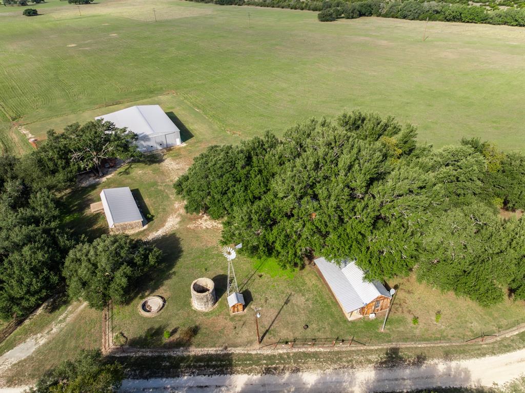 487 Private Road 2138 - Photo 5
