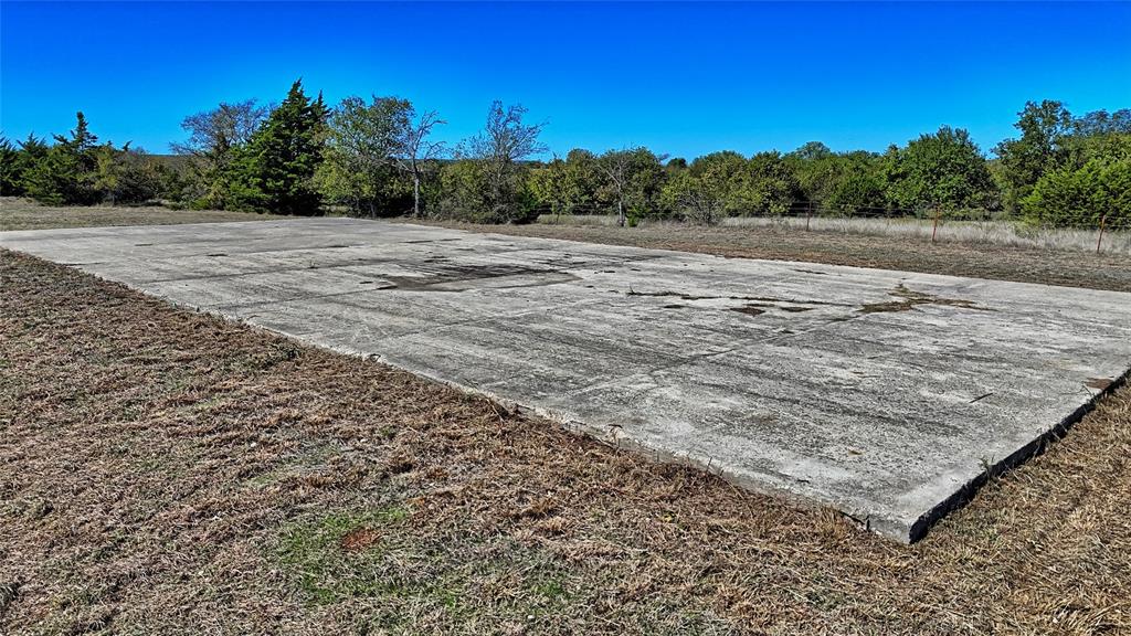 651 N FM-677 N - Photo 3