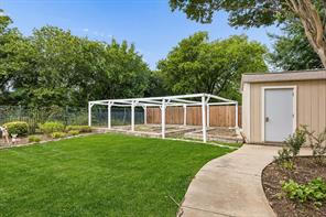 16101 Cowboy Trail - Photo 32