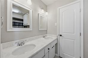 1919 Camden Way - Photo 14