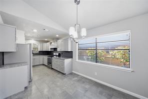 1919 Camden Way - Photo 5