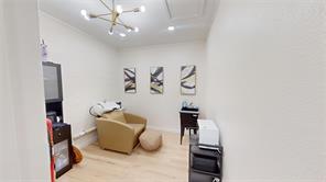1404 S Bridge Street - Photo 9