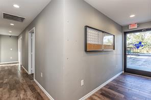 9963 Us-377 - Photo 29