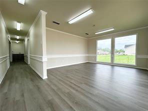 440 S Hillcrest Drive - Photo 7