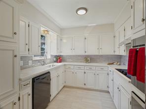 2912 Linden Lea - Photo 15