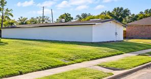 900 S Denley Drive - Photo 2