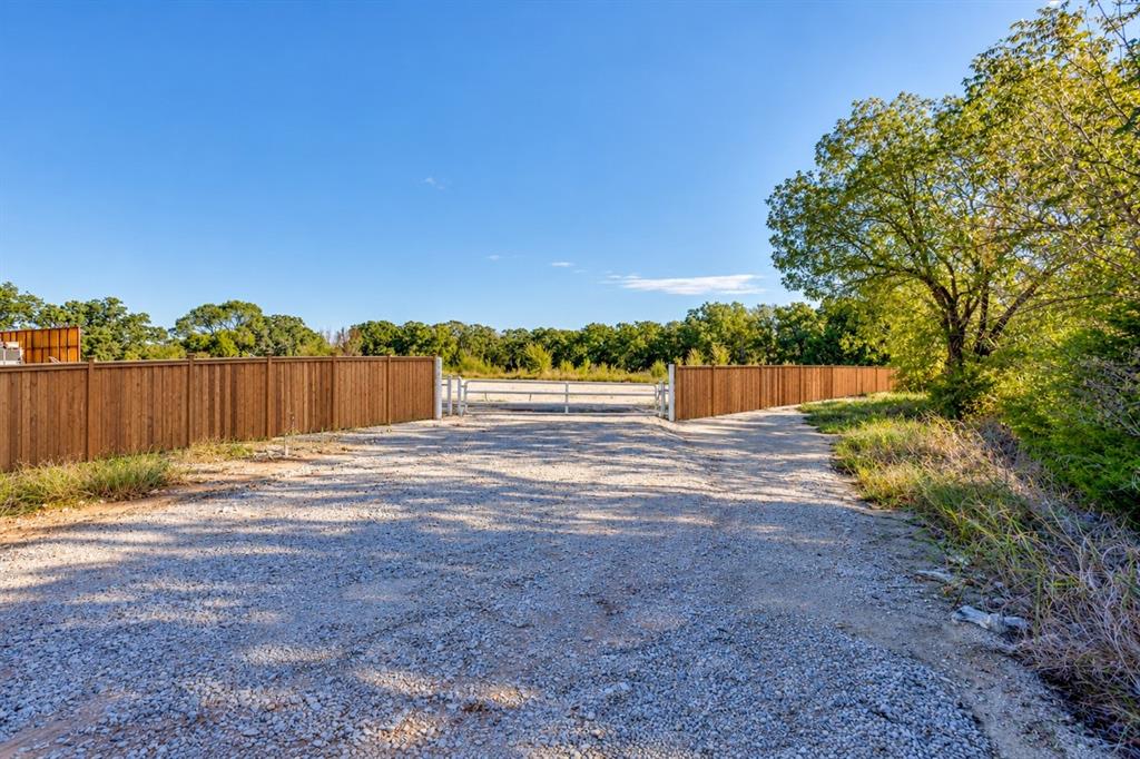 5972 County Road 605b - Photo 17