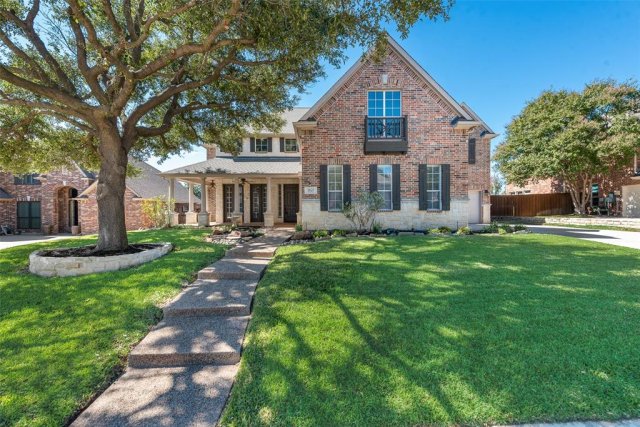 2625 Huntly Lane