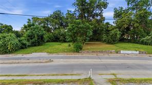 3138 Metropolitan Avenue - Photo 4