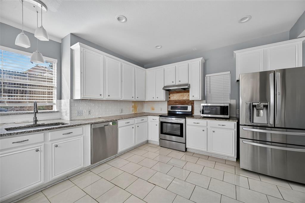 5726 Remington Drive - Photo 14