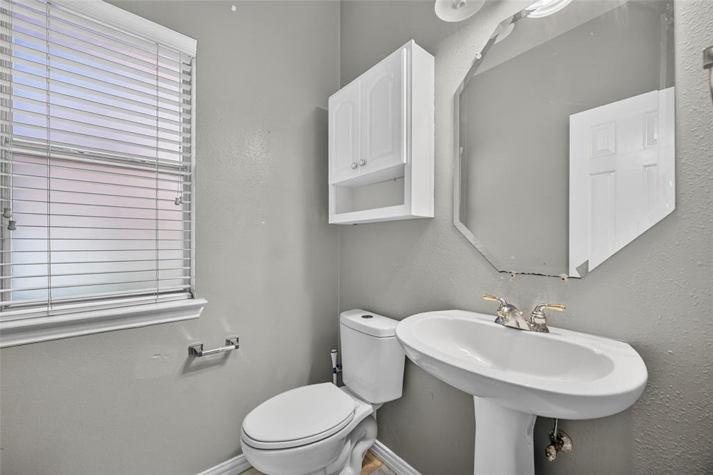 5726 Remington Drive - Photo 9