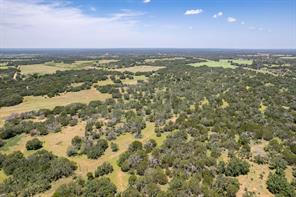 109 County Rd 530 - Photo 11
