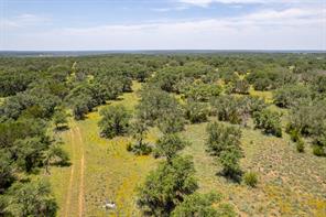109 County Rd 530 - Photo 6