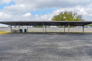 814 W Broadway - Photo 3