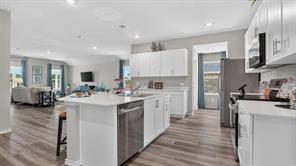 2717 FLOWERS Drive - Photo 4