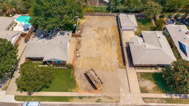 7321 Syracuse Drive