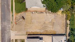 7321 Syracuse Drive - Photo 2