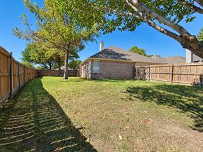 7514 Naples Lane - Photo 32