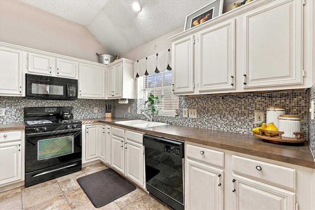 1340 Summertime Trail - Photo 19