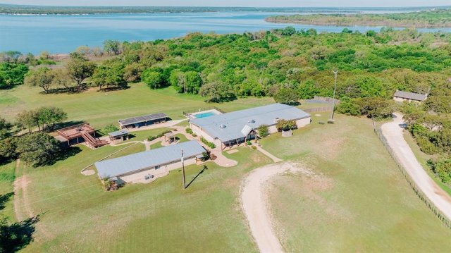 175 Tobacco Road