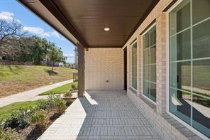 1540 Pirene Alley - Photo 34