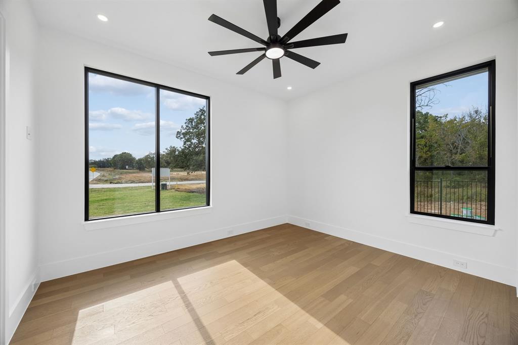 10180 Jess Wallace Road - Photo 22