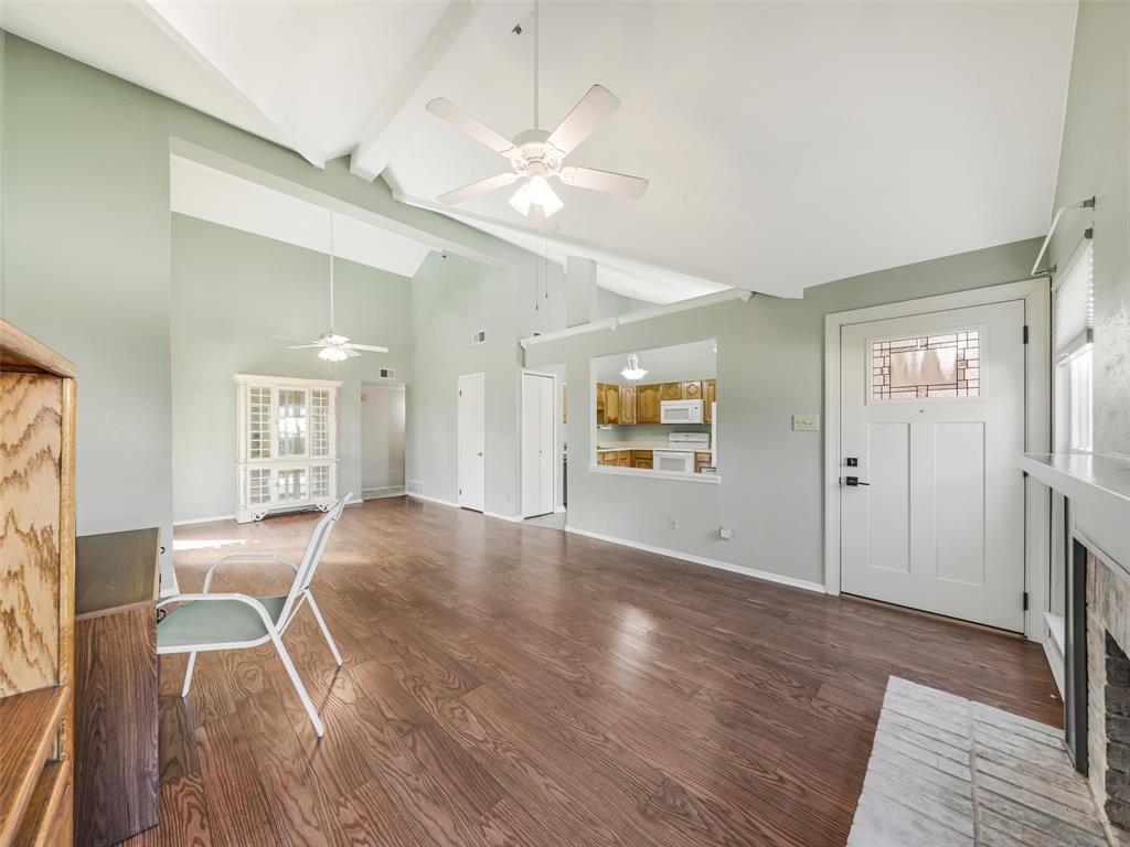 3013 Plumtree Lane - Photo 4