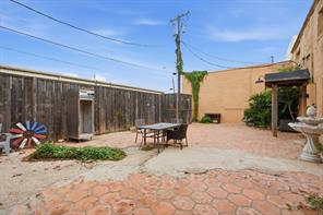 127 N Houston Street - Photo 23