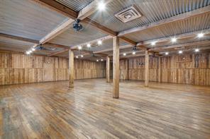 127 N Houston Street - Photo 3