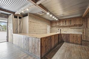 127 N Houston Street - Photo 4