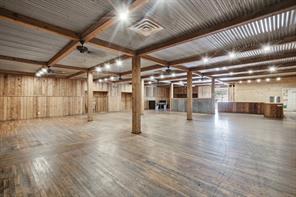 127 N Houston Street - Photo 8