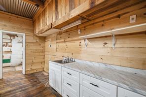 127 N Houston Street - Photo 9