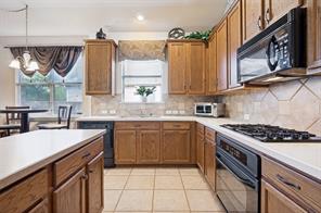 8375 Davis Drive - Photo 11