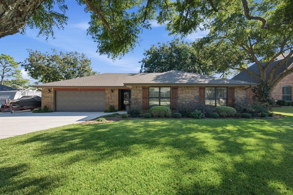 4614 Spruce Street - Photo 1