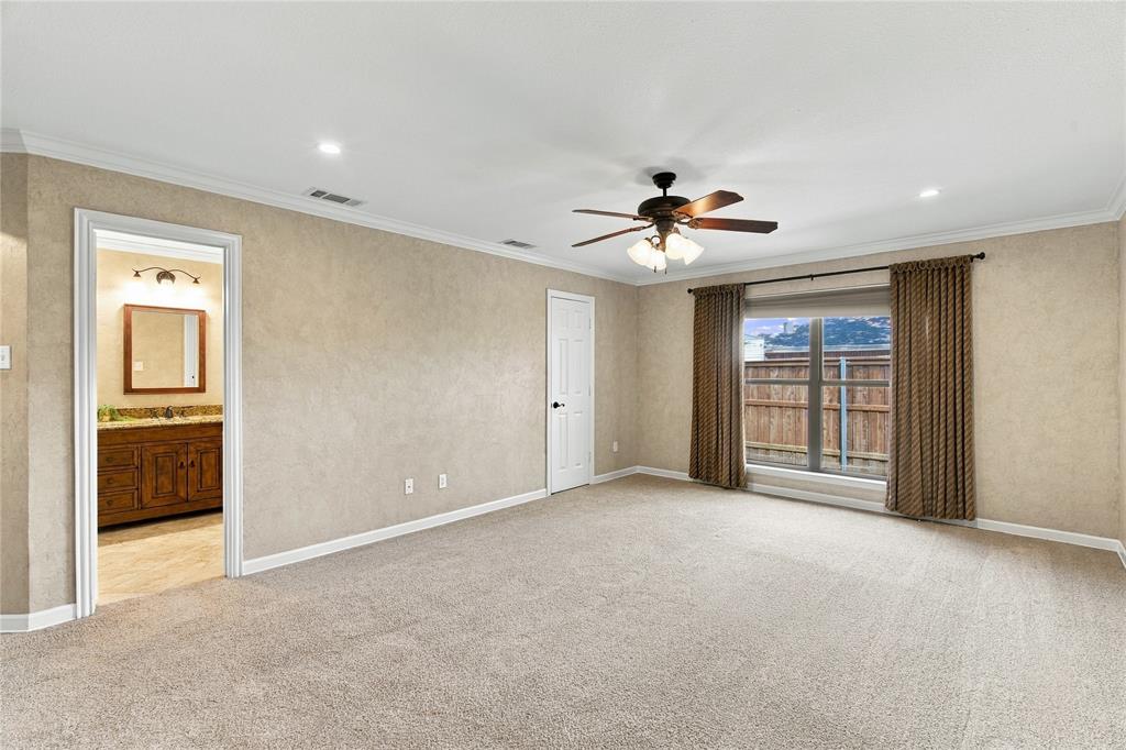 4614 Spruce Street - Photo 5
