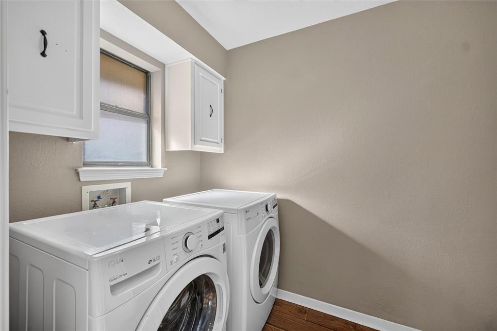 1237 STONEWALL Street - Photo 23