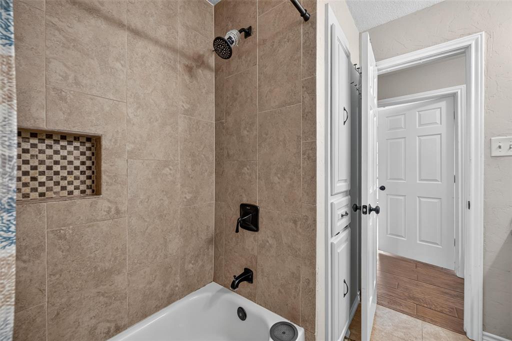 1237 STONEWALL Street - Photo 32
