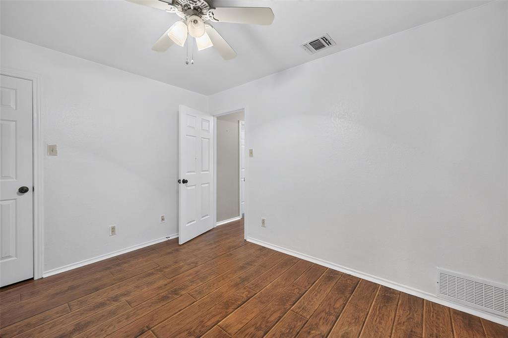 1237 STONEWALL Street - Photo 35