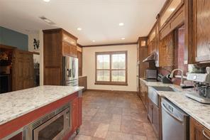 2801 Cascade Drive - Photo 11