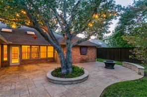 2404 Monmouth Court - Photo 4