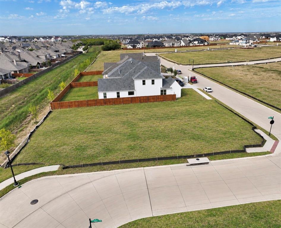 3201 Washington Drive - Photo 3