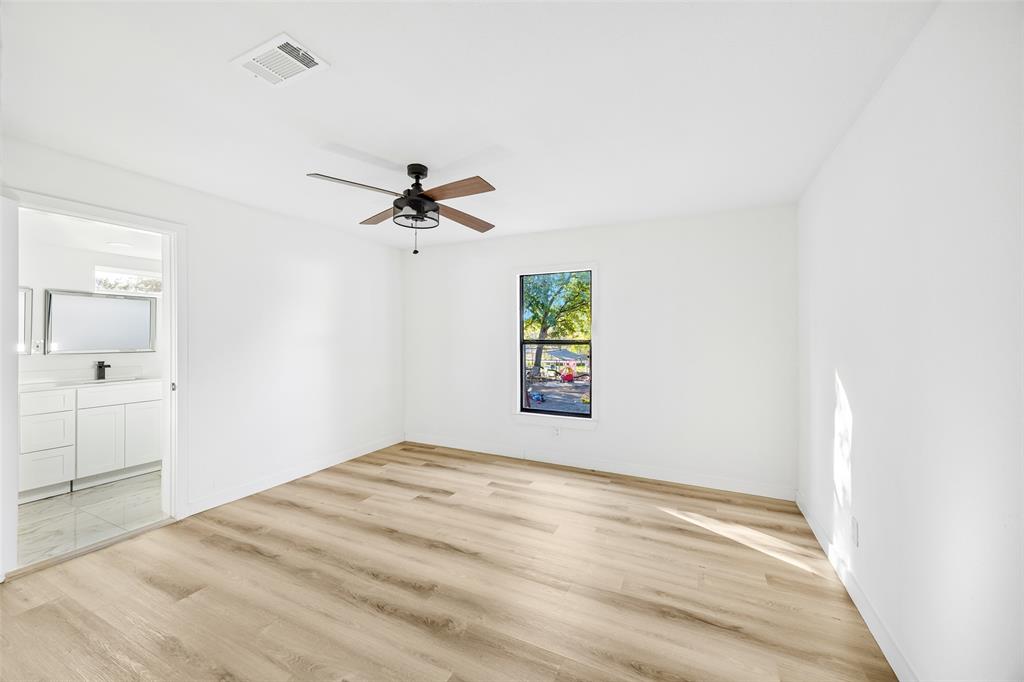 604 Ford Street - Photo 17