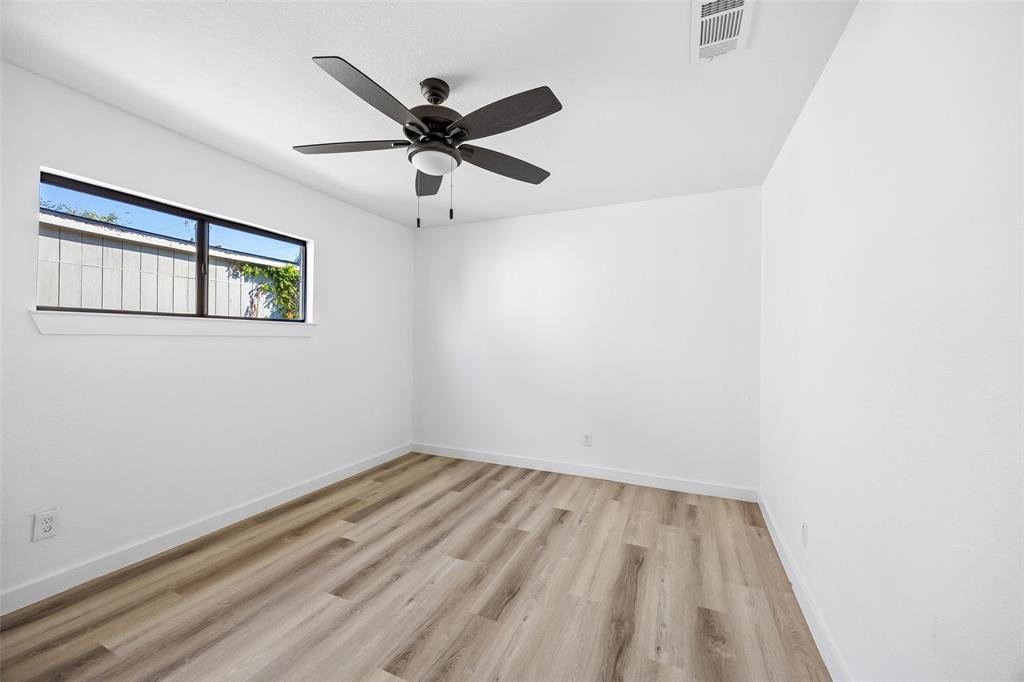 604 Ford Street - Photo 25